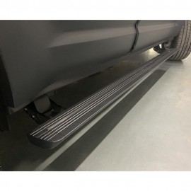 LAND ROVER DEFENDER 110 L663 AUTOMATIC RUNNING BOARD