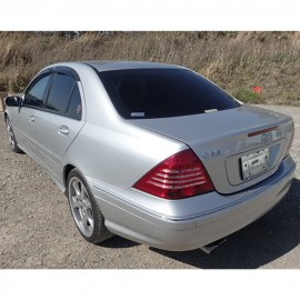 MERCEDES BENZ C CLASS W203 C32 AMG BODY KIT