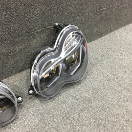 MERCEDES BENZ C CLASS W203 HEAD LIGHT